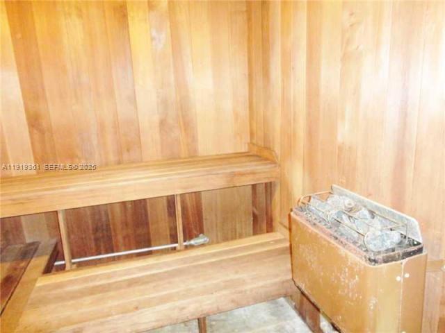 image Winston Towers33