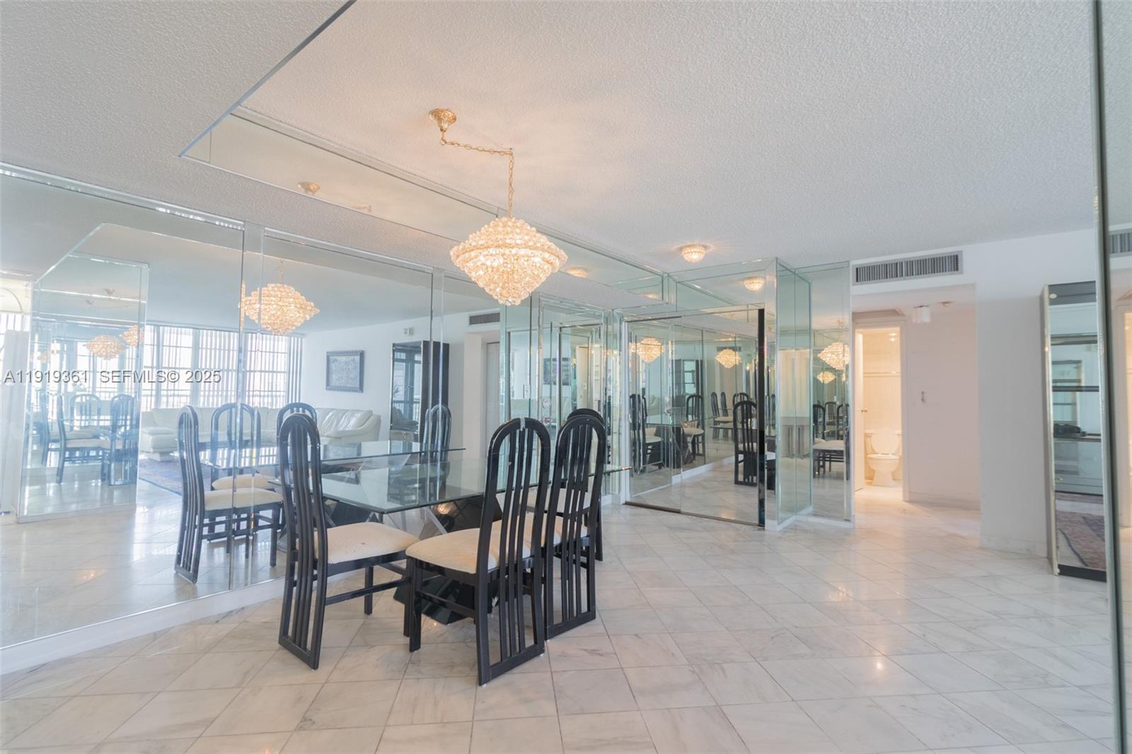 image Winston Towers6