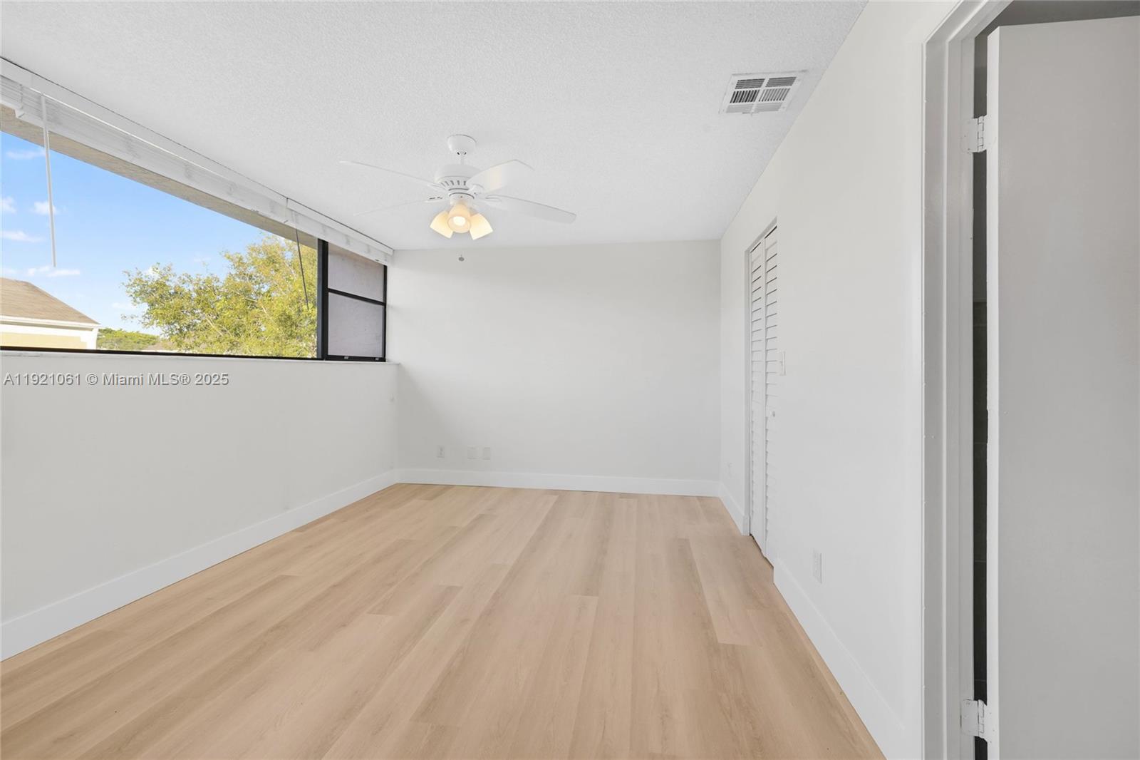 12393 NW 12th Ct Pembroke Pines, FL 33026