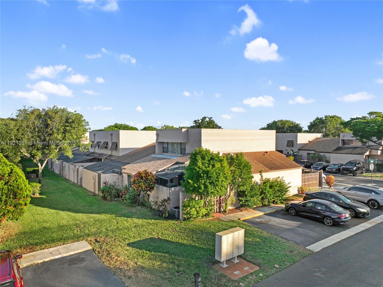 12393 NW 12th Ct Pembroke Pines, FL 33026