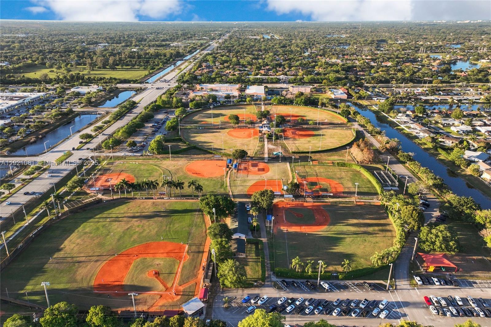 12393 NW 12th Ct Pembroke Pines, FL 33026