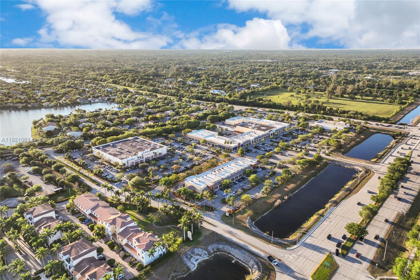 12393 NW 12th Ct Pembroke Pines, FL 33026