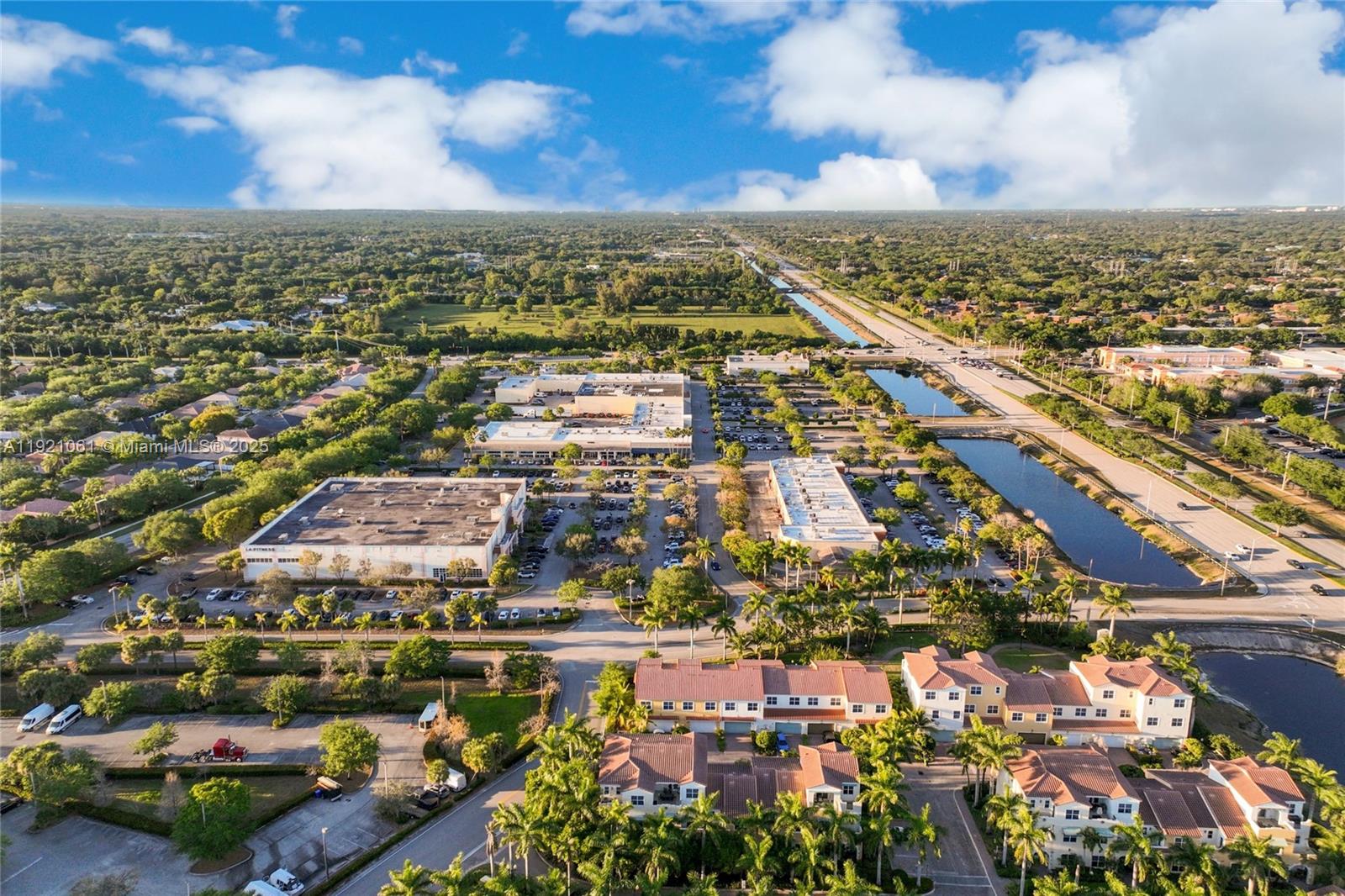 12393 NW 12th Ct Pembroke Pines, FL 33026