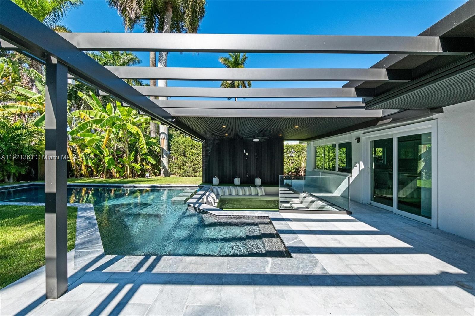 10618 NE 11th Ct Miami Shores, FL 33138