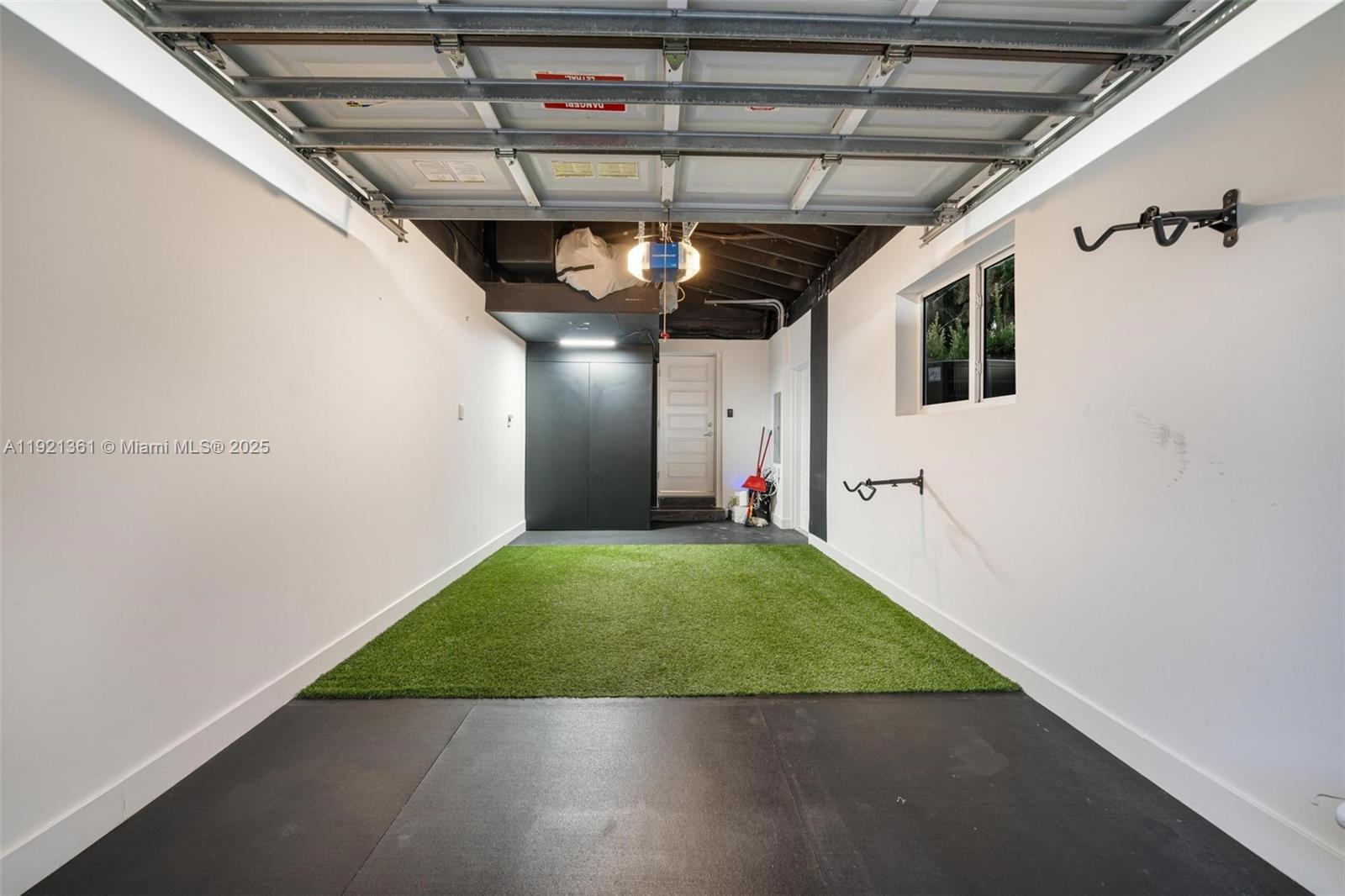 10618 NE 11th Ct Miami Shores, FL 33138