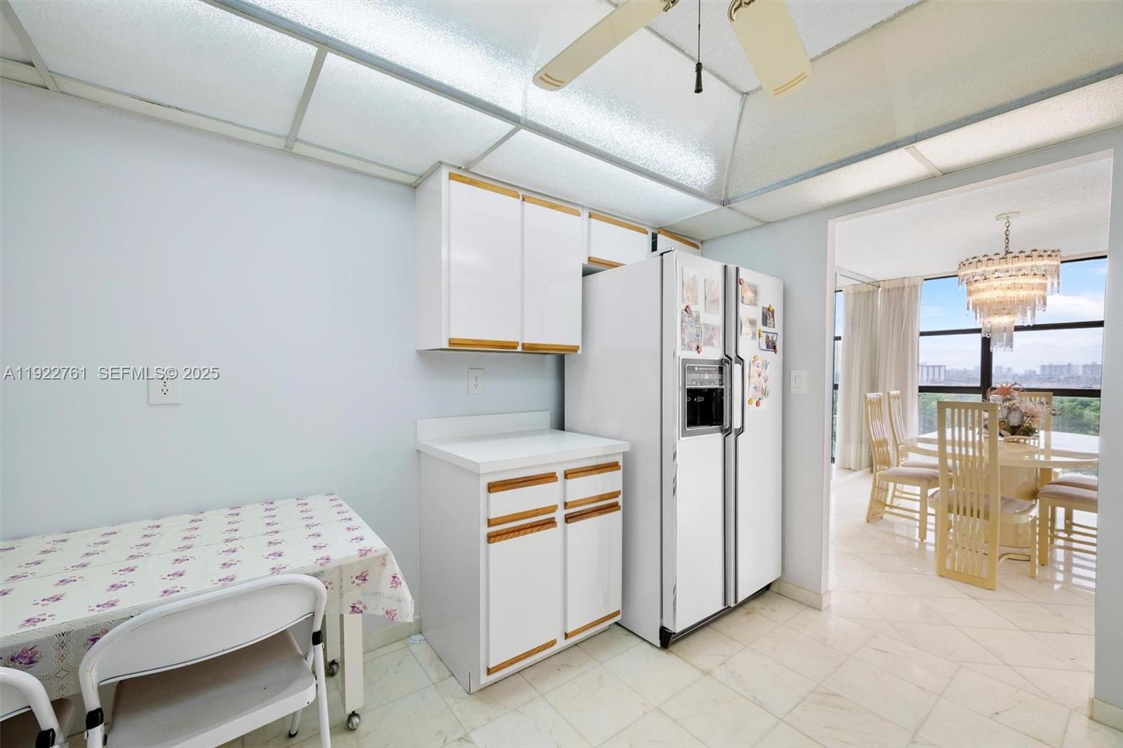 600 Parkview Dr #831 Hallandale Beach, FL 33009