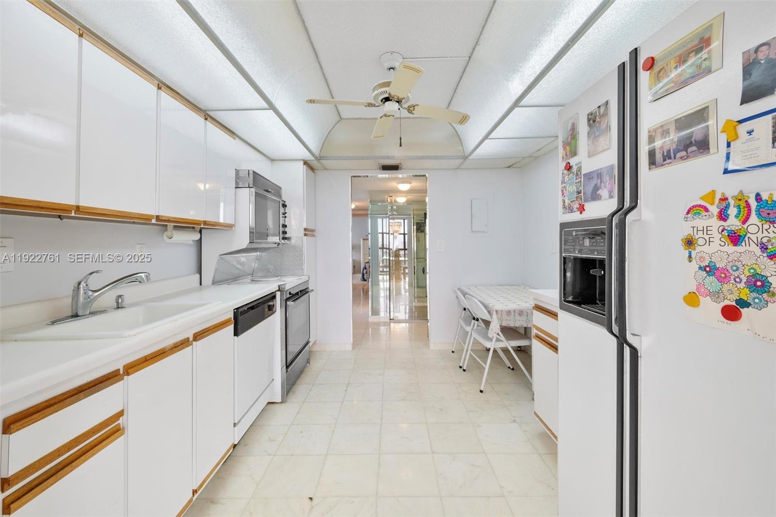 600 Parkview Dr #831 Hallandale Beach, FL 33009