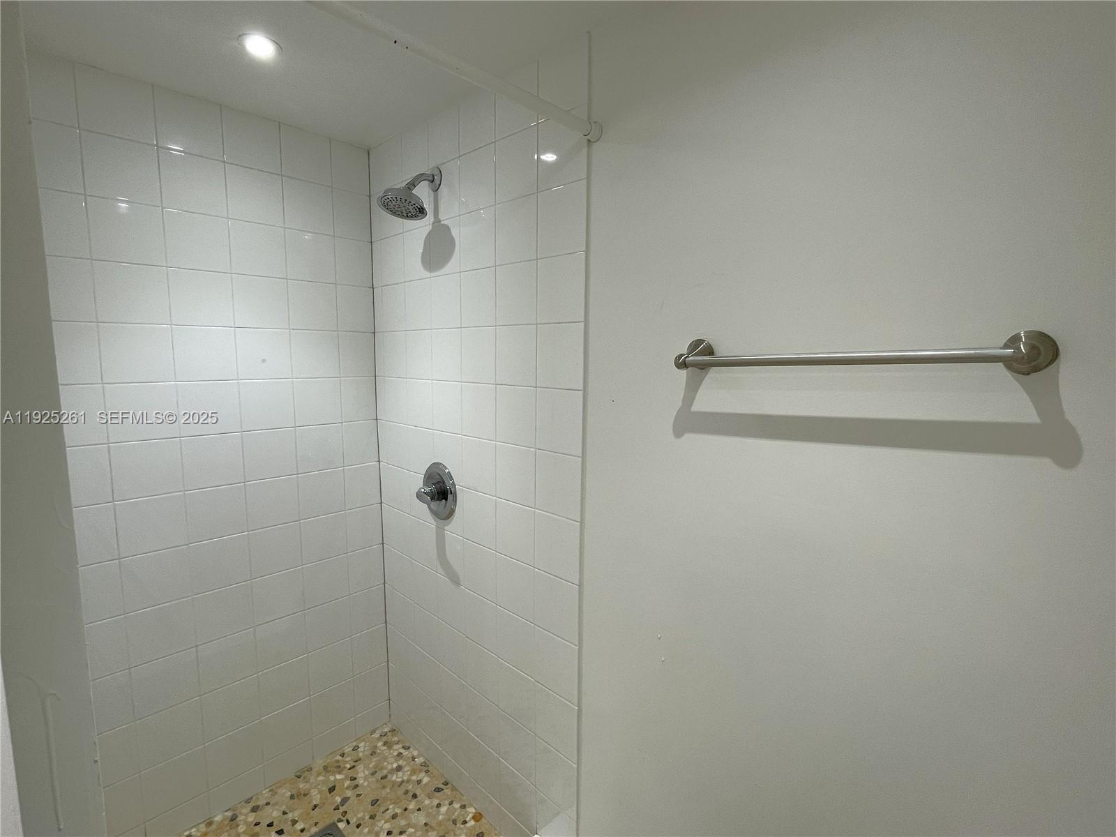 4721 NW 7th St #104-12 Miami, FL 33126