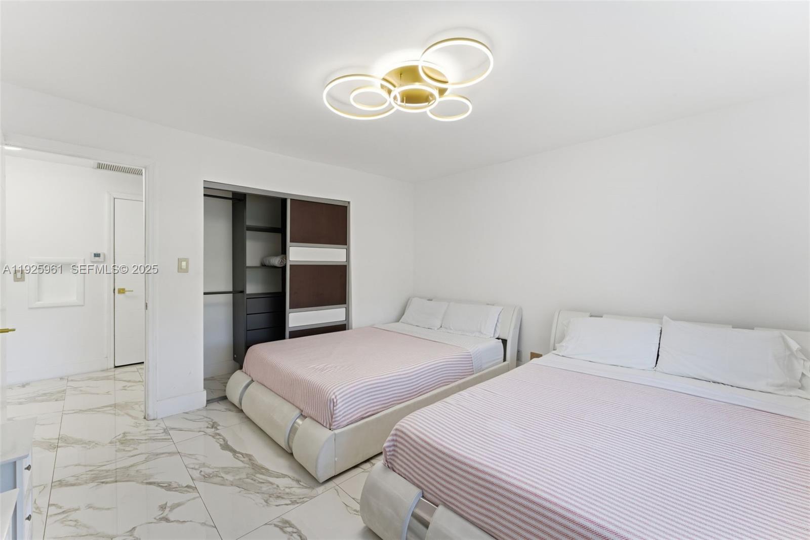 201 Calle Grande Dr #201 Hollywood, FL 33021