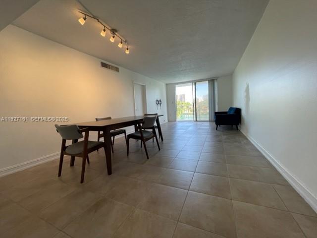 9721 E Bay Hbr Dr #3C Bay Harbor Islands, FL 33154