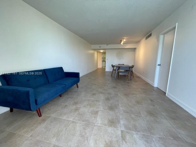 9721 E Bay Hbr Dr #3C Bay Harbor Islands, FL 33154