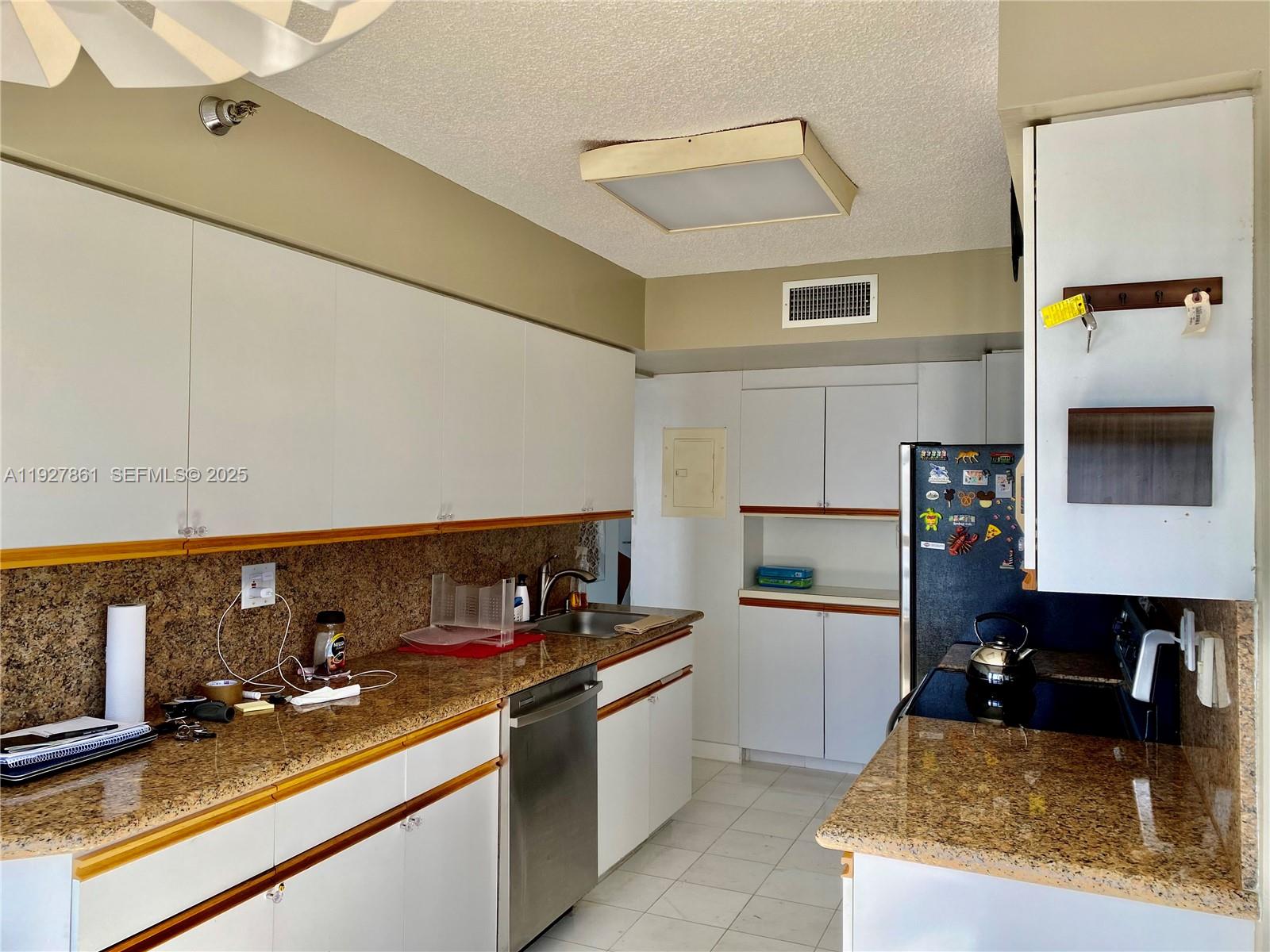 3400 NE 192nd St #1712 Aventura, FL 33180