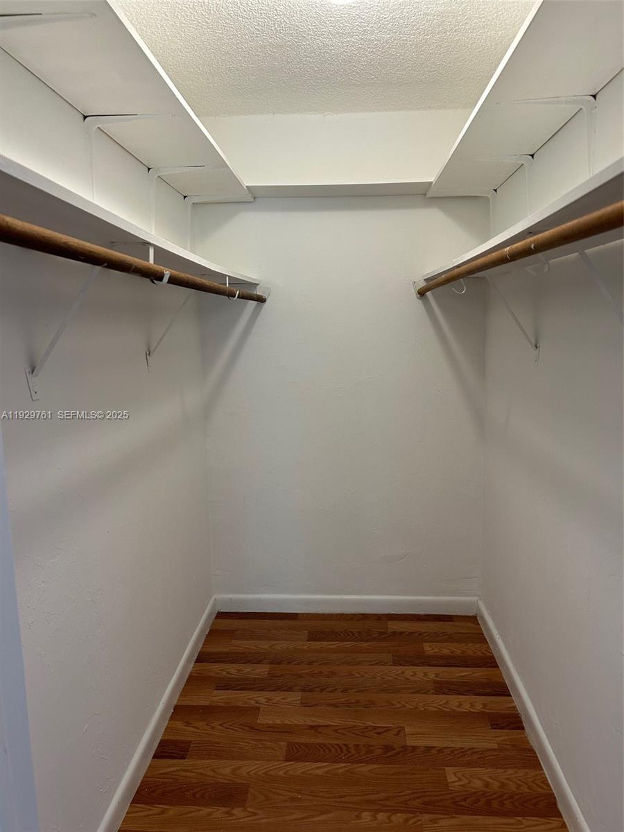 2201 Brickell Ave #69 Miami, FL 33129