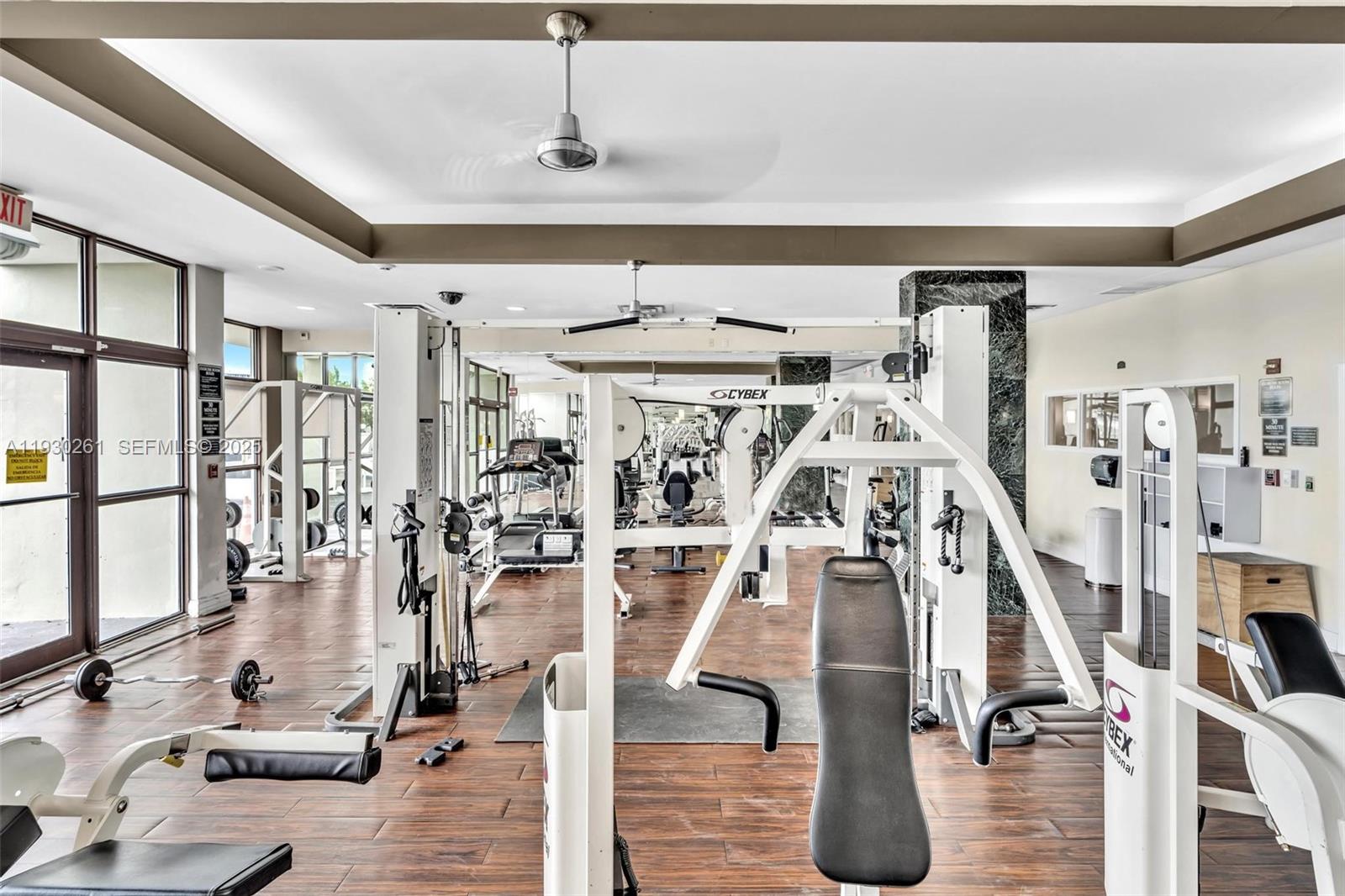 6770 Indian Crk Dr #10B Miami Beach, FL 33141