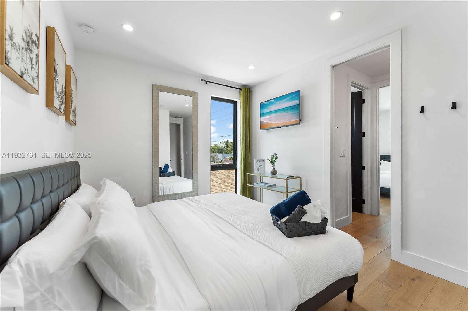 58 NW 52nd St Miami, FL 33127