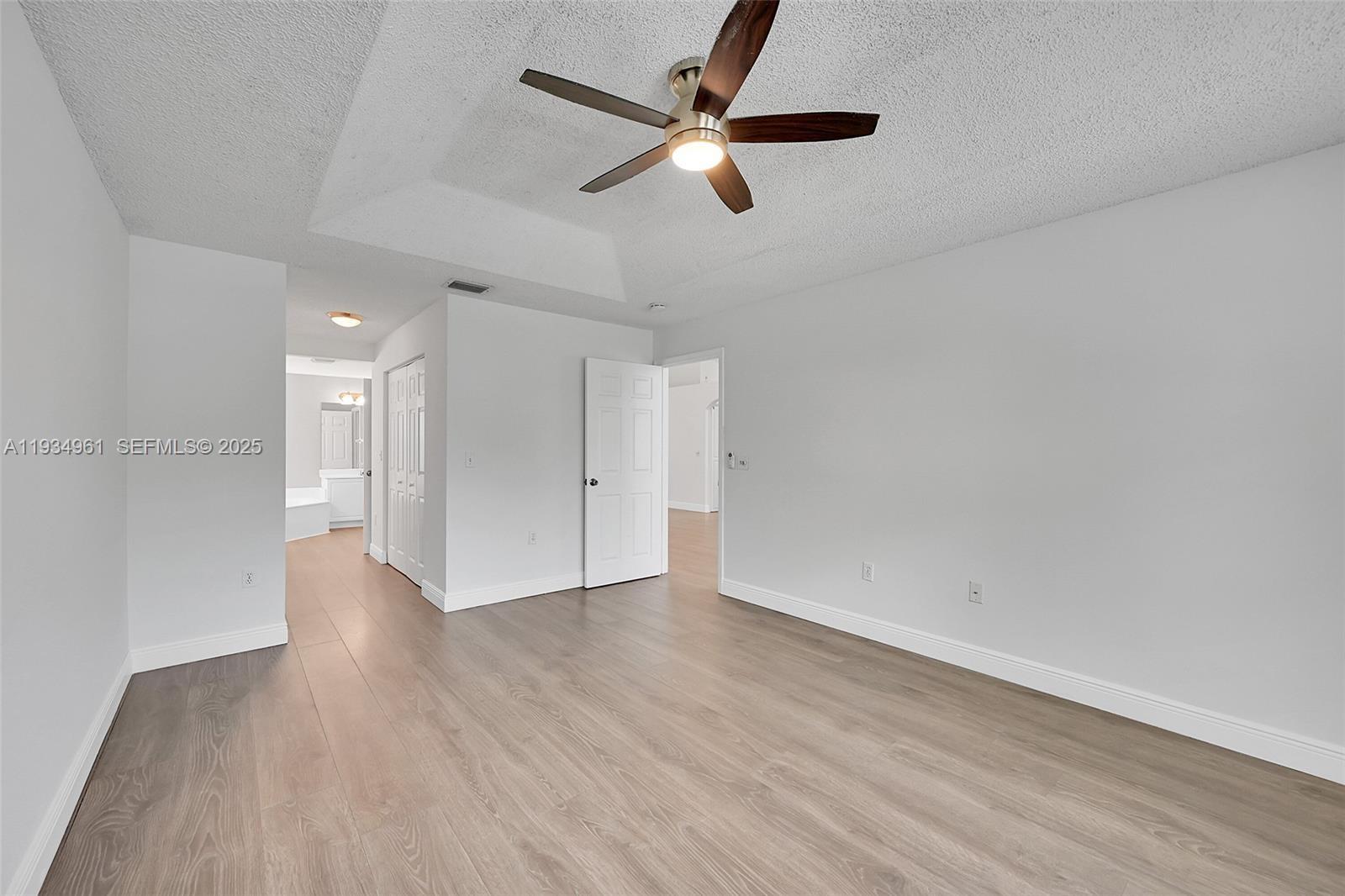 5382 NW 120th Ave Coral Springs, FL 33076