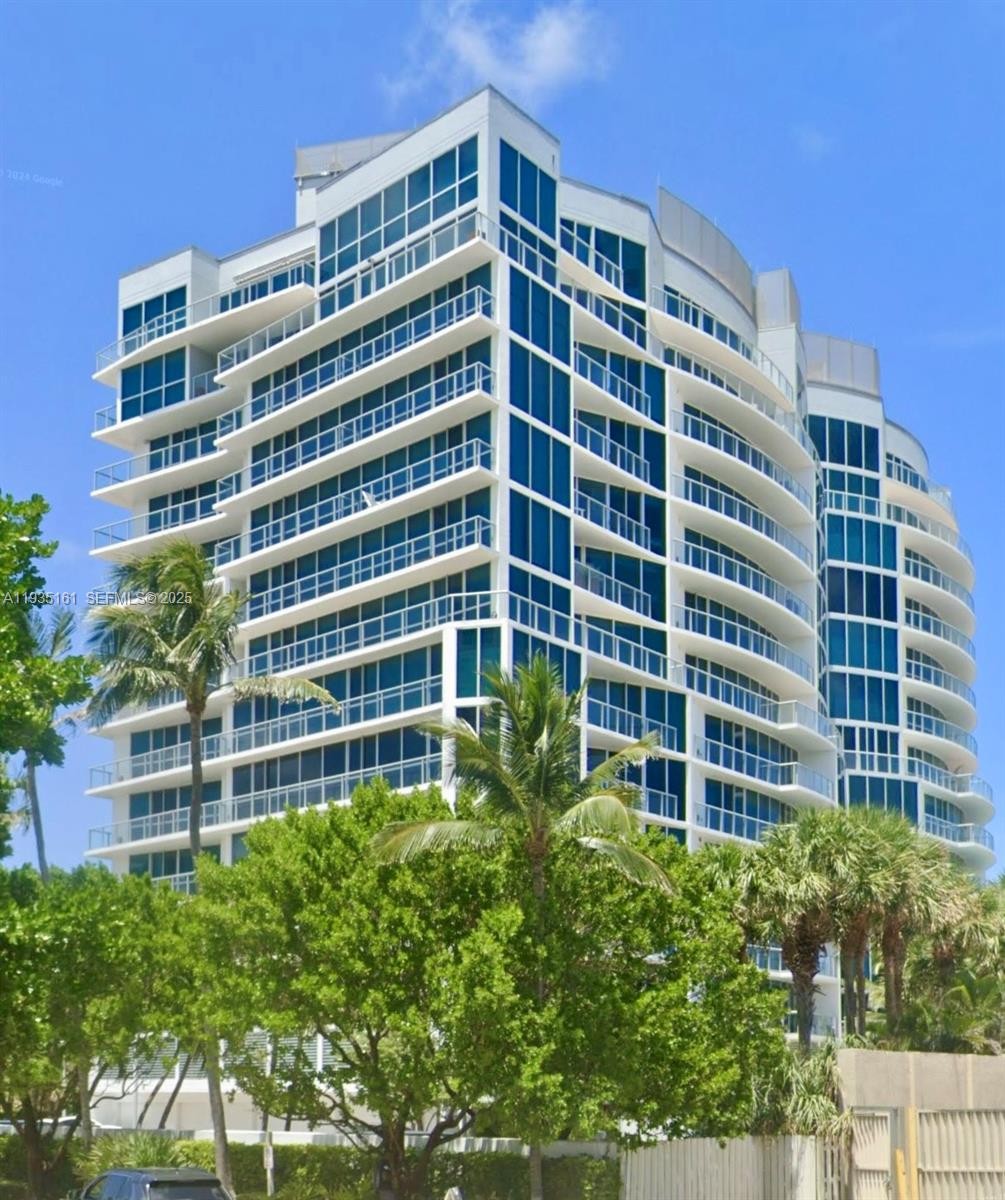 1200 Holiday Dr #705 Fort Lauderdale, FL 33316