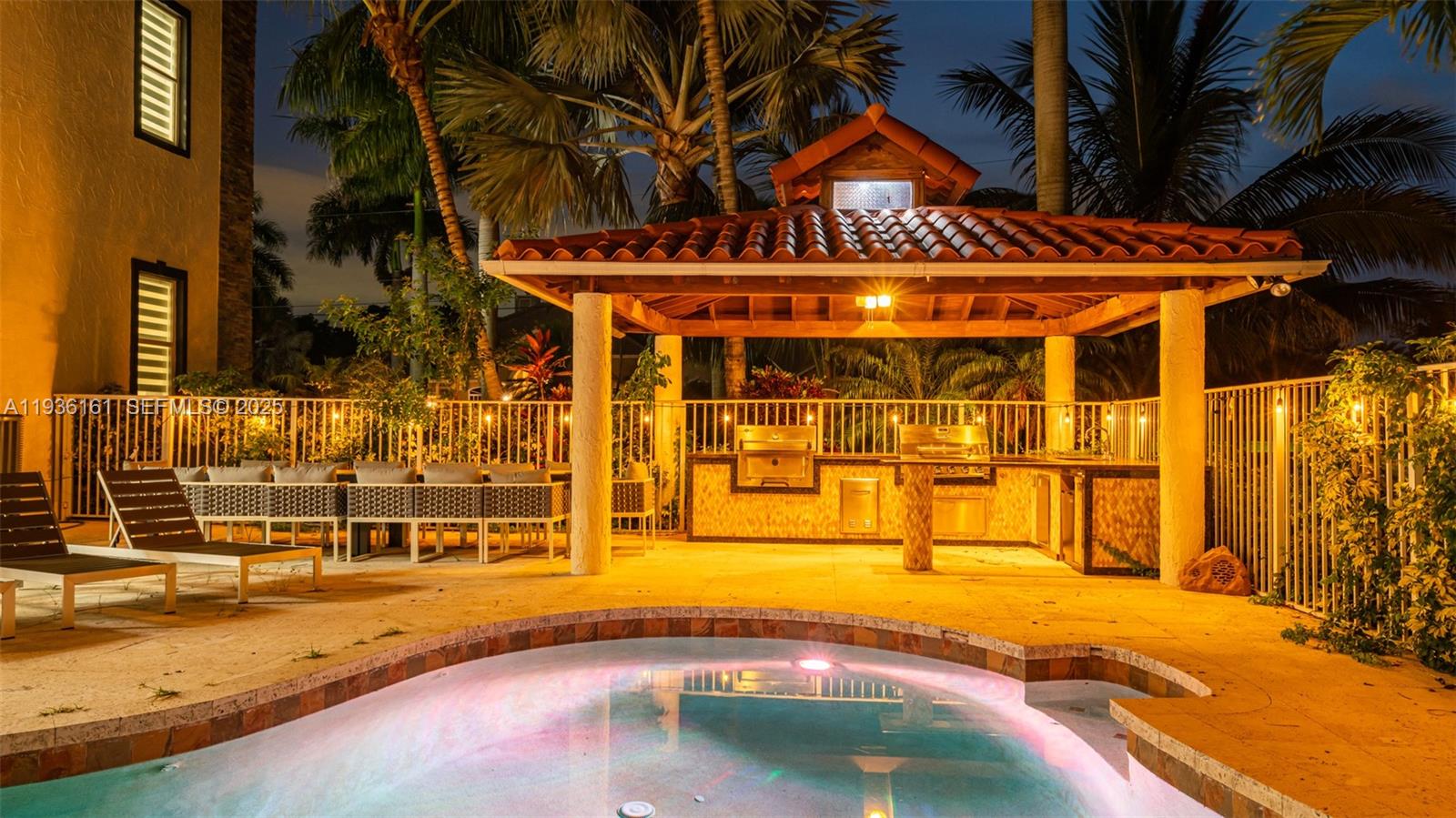 1430 NW 114th Ave Plantation, FL 33323