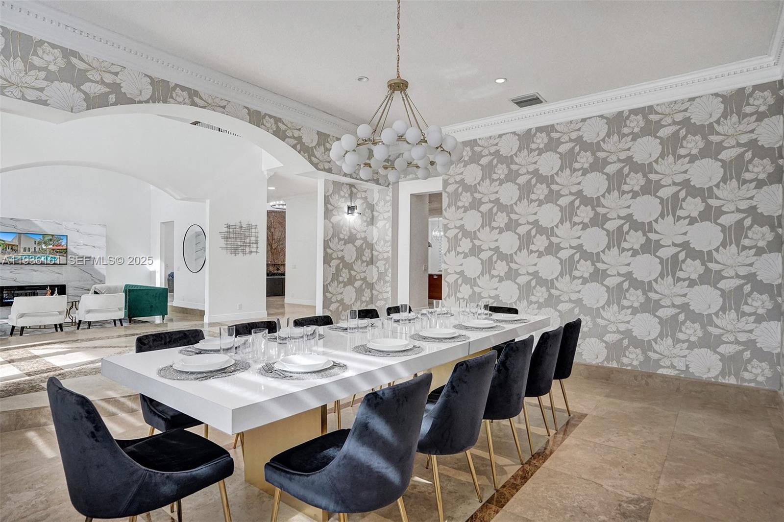 1430 NW 114th Ave Plantation, FL 33323