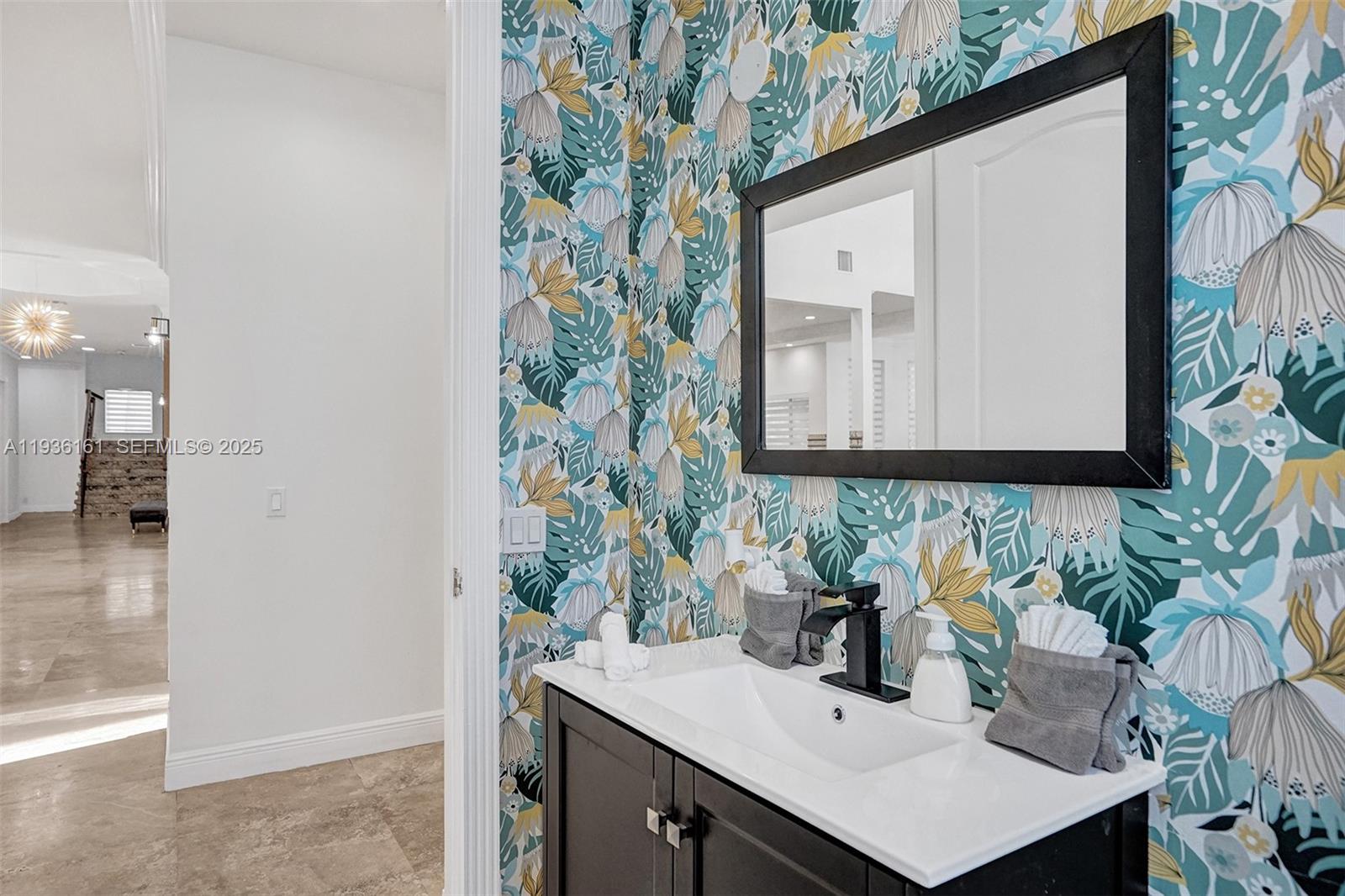 1430 NW 114th Ave Plantation, FL 33323