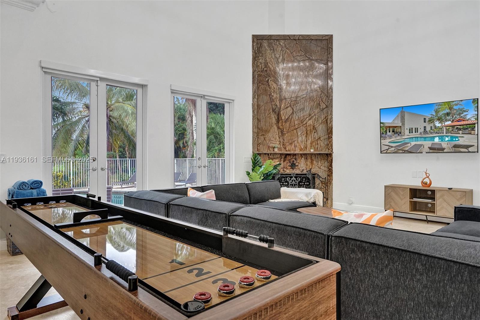 1430 NW 114th Ave Plantation, FL 33323