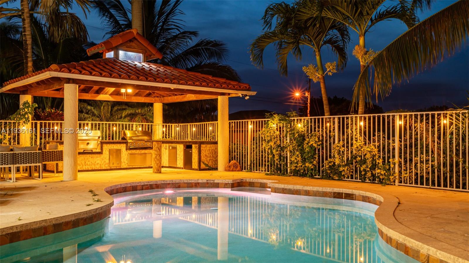 1430 NW 114th Ave Plantation, FL 33323