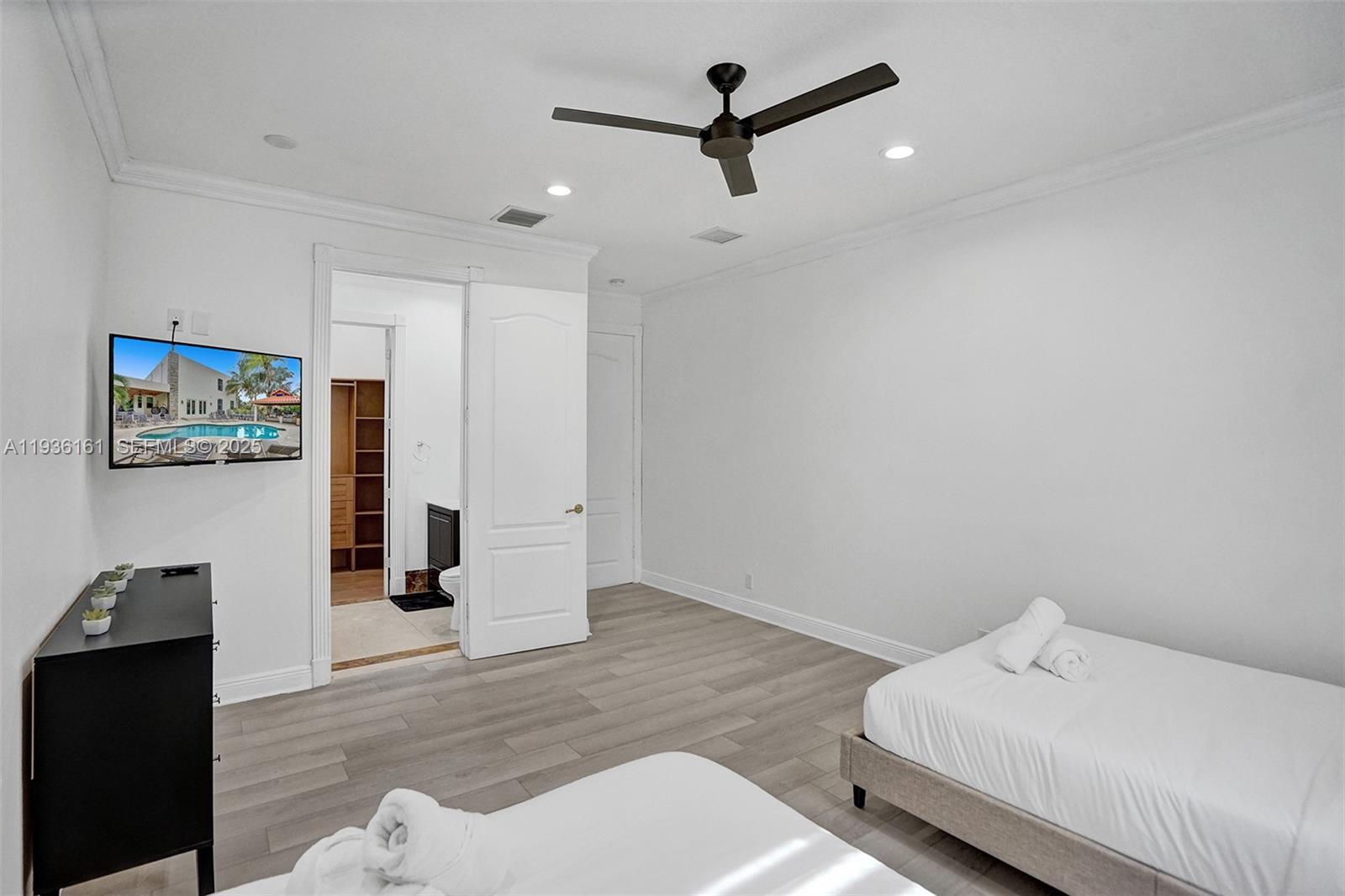 1430 NW 114th Ave Plantation, FL 33323