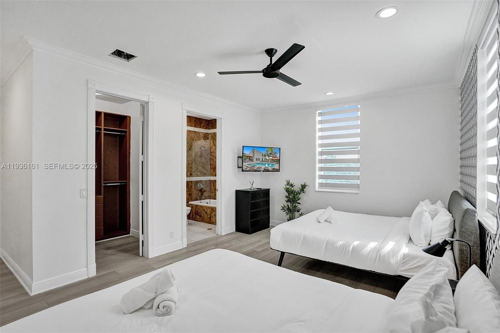 1430 NW 114th Ave Plantation, FL 33323