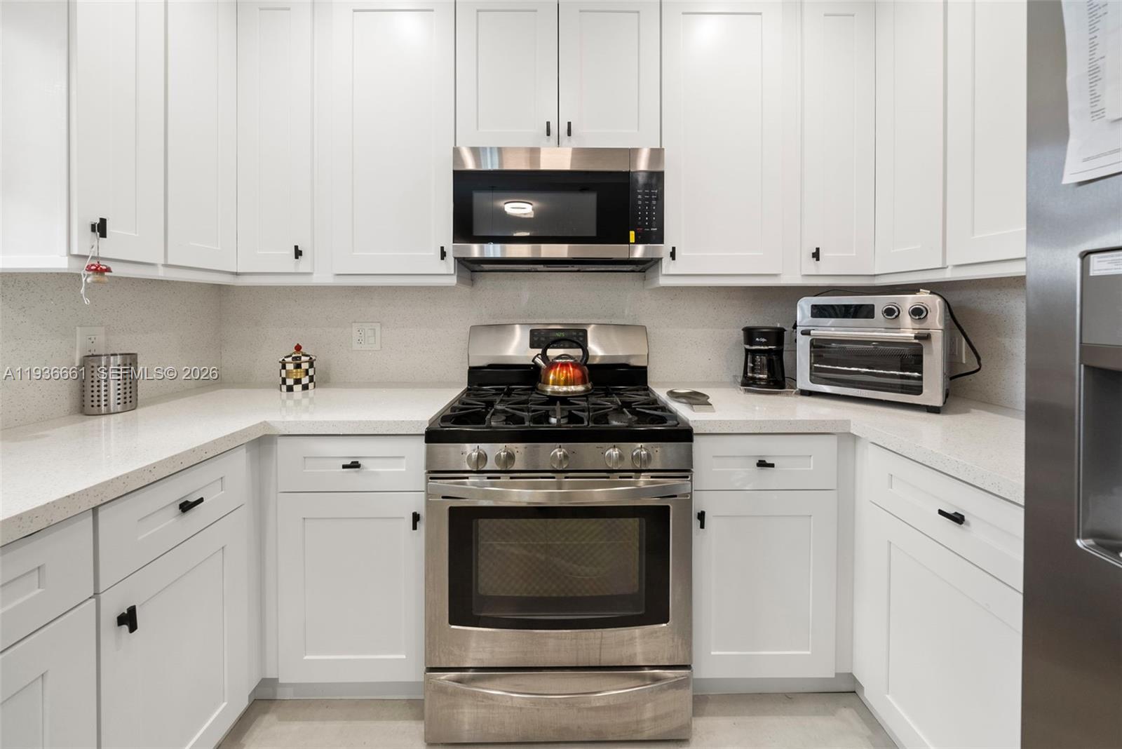 7517 Cutlass Ave North Bay Village, FL 33141