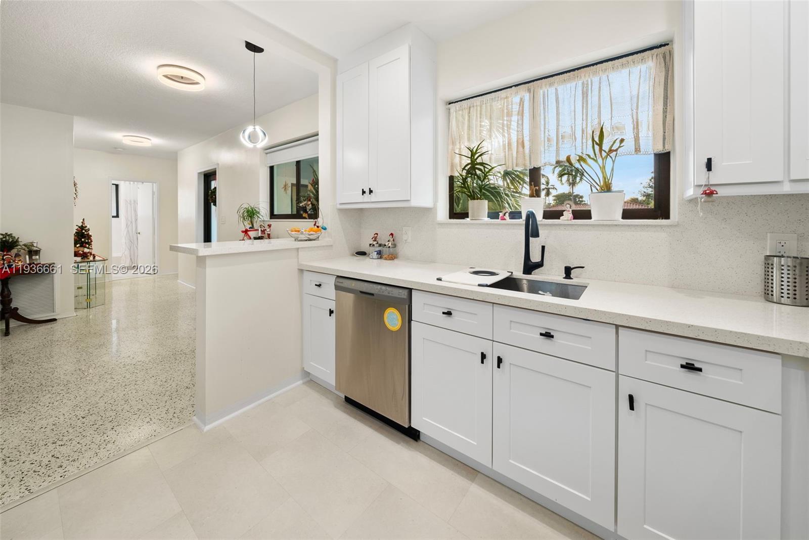 7517 Cutlass Ave North Bay Village, FL 33141