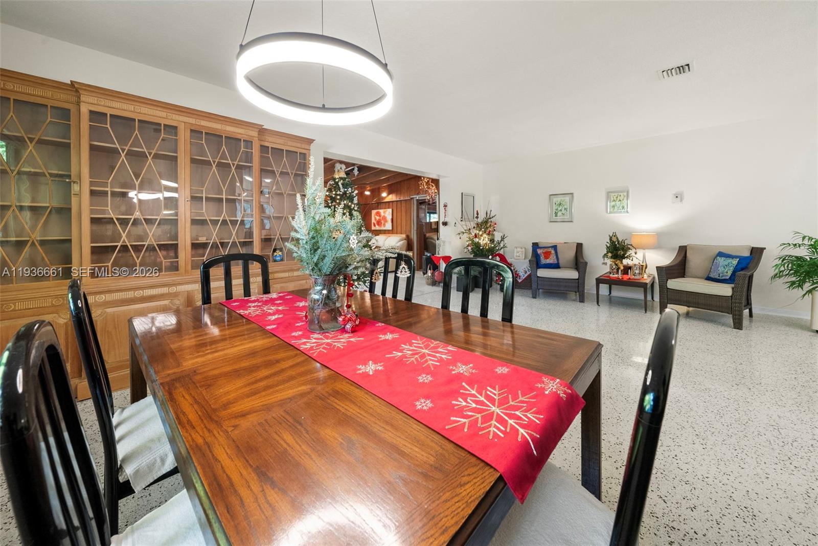 7517 Cutlass Ave North Bay Village, FL 33141