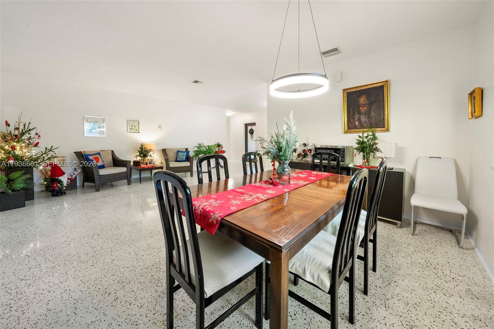 7517 Cutlass Ave North Bay Village, FL 33141