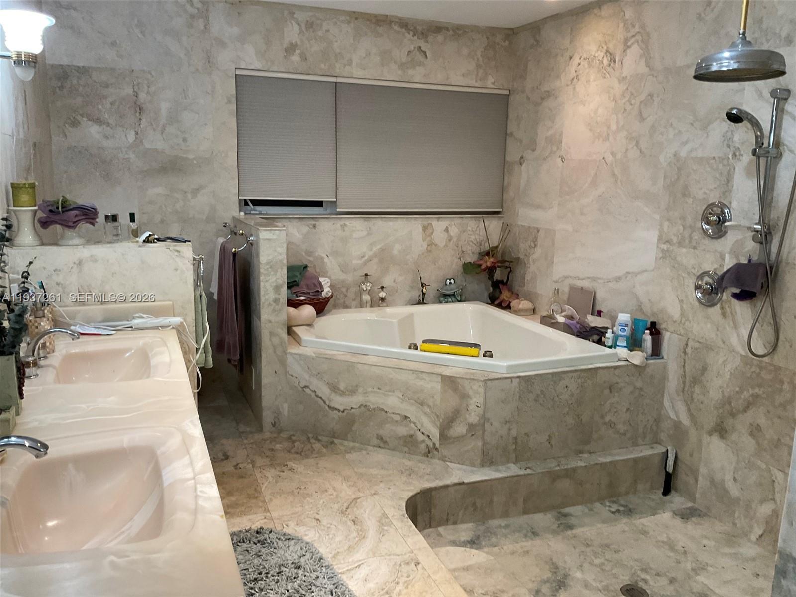 2808 NE 27th St Fort Lauderdale, FL 33306