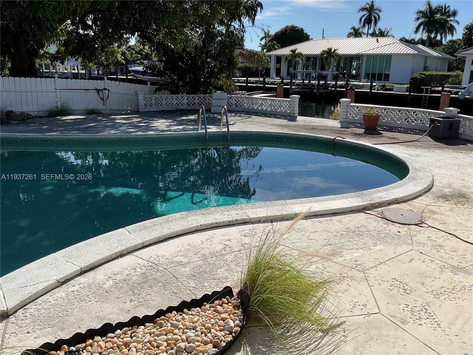 2808 NE 27th St Fort Lauderdale, FL 33306