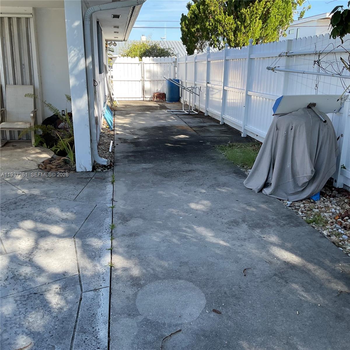 2808 NE 27th St Fort Lauderdale, FL 33306