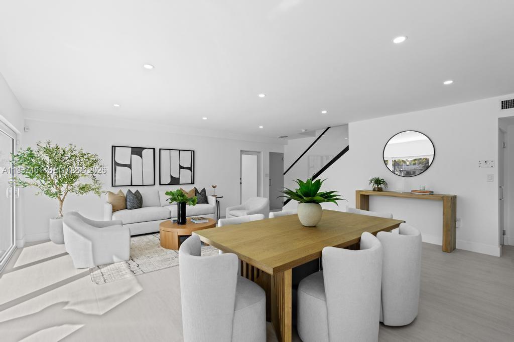 7286 Gary Ave Miami Beach, FL 33141