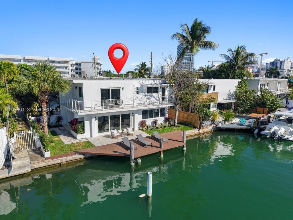 7286 Gary Ave Miami Beach, FL 33141