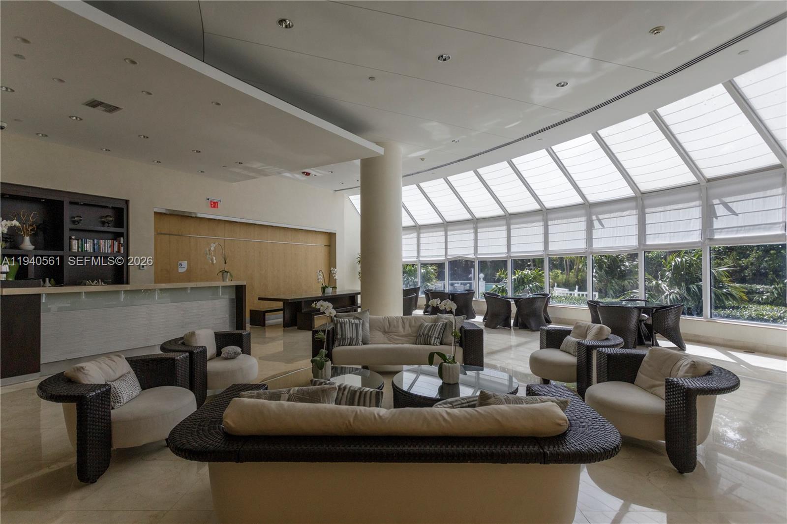 image Bristol Tower Condo33