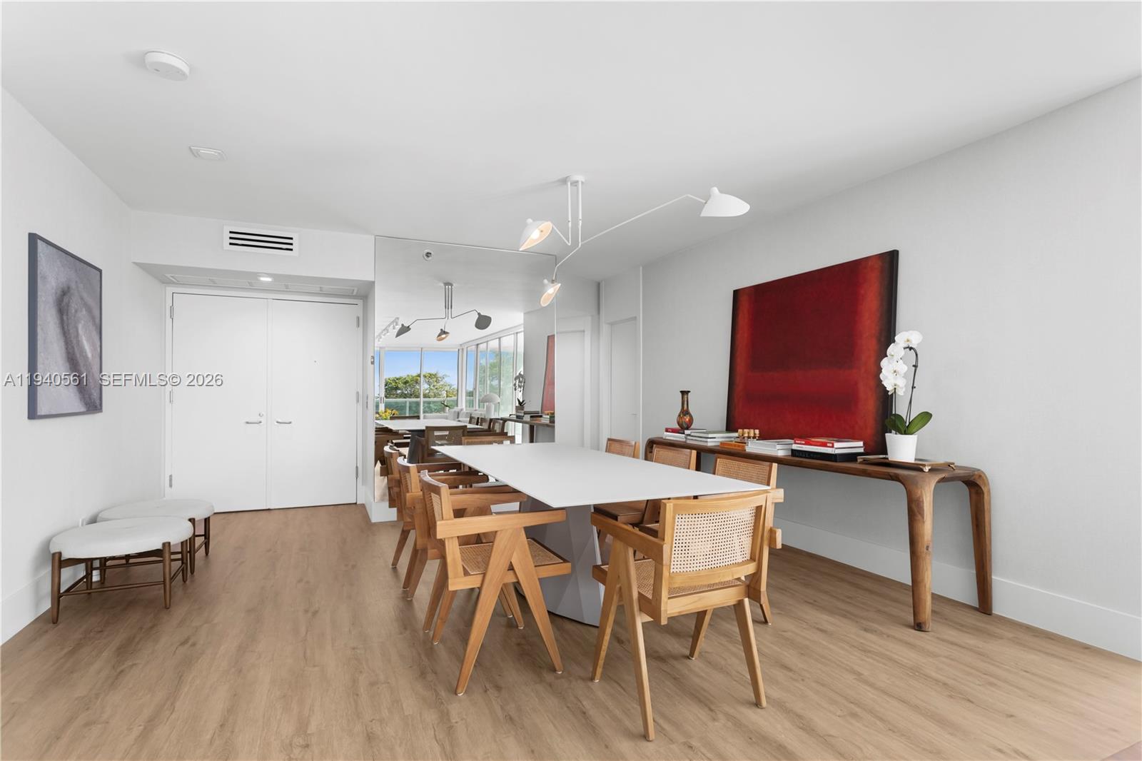 image Bristol Tower Condo8