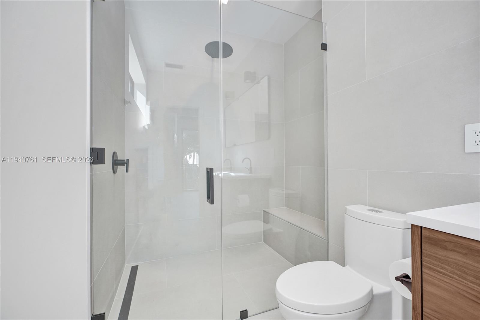 3071 Hibiscus St Miami, FL 33133