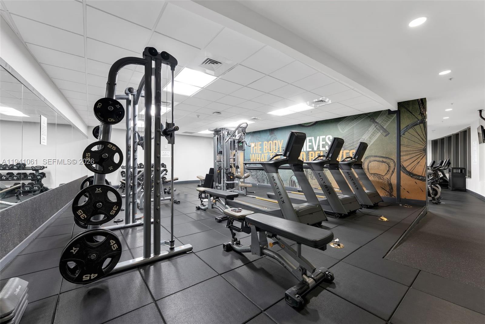 image Opera Tower Condo23