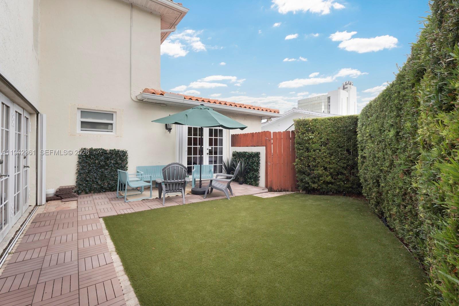 360 SW 28th Rd Miami, FL 33129