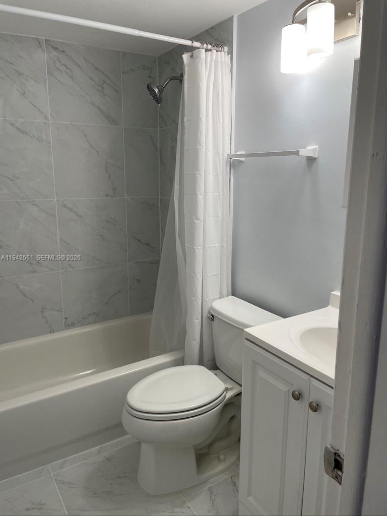 8701 SW 141st St #G7 Palmetto Bay, FL 33176