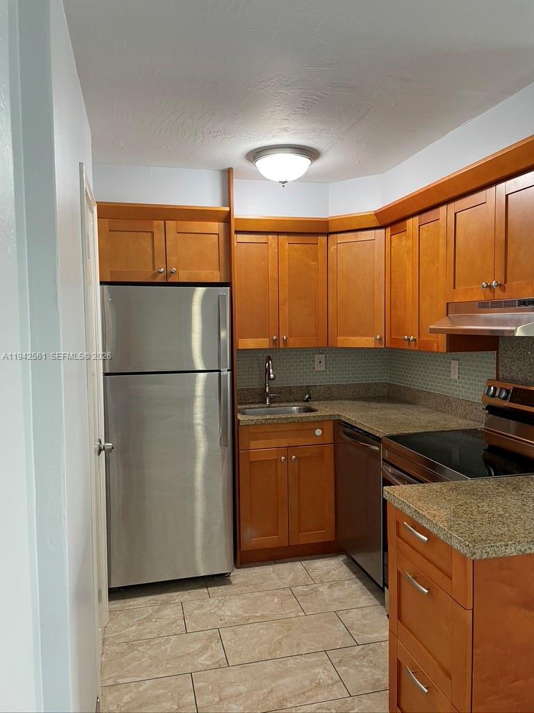 8701 SW 141st St #G7 Palmetto Bay, FL 33176