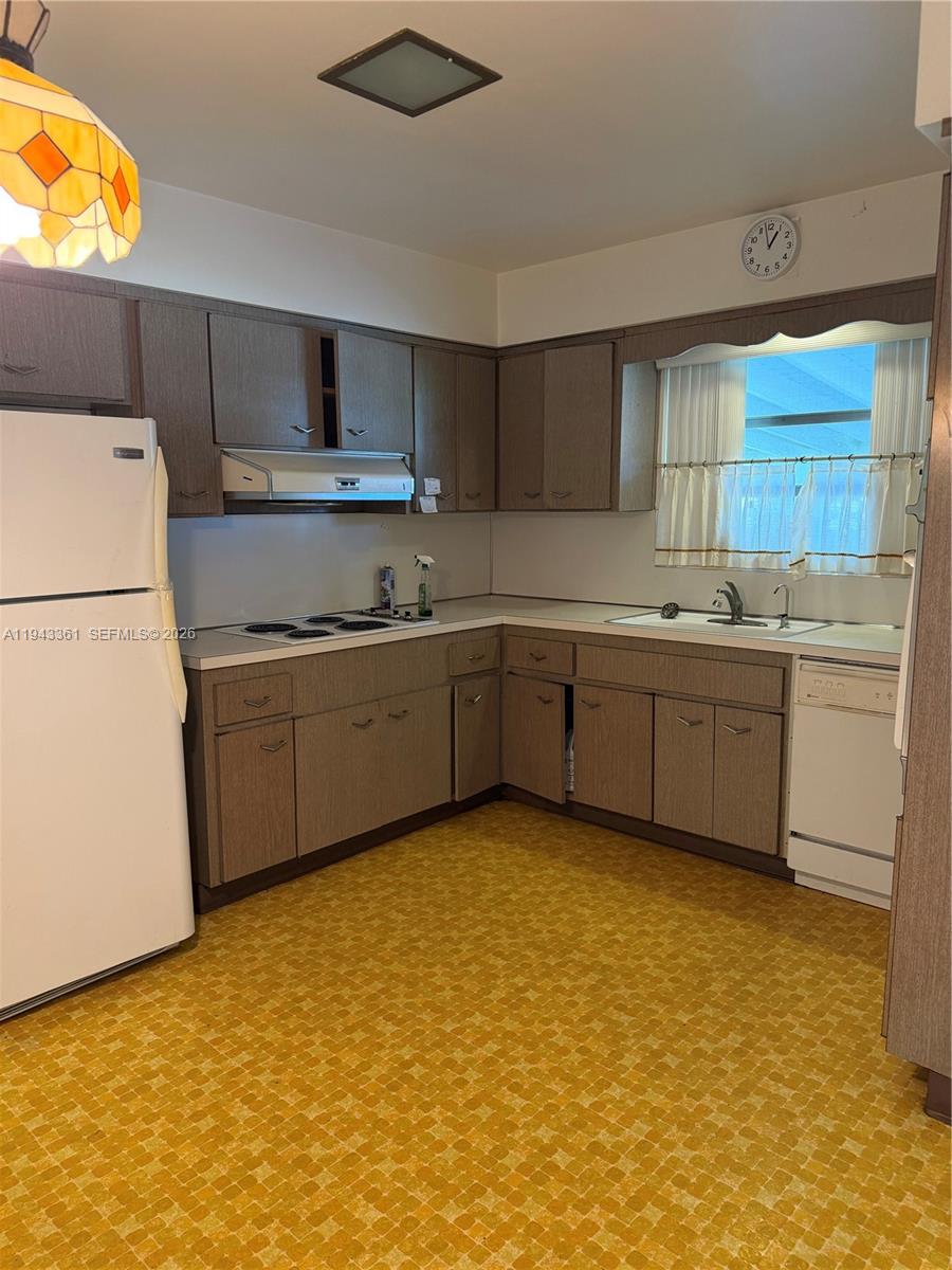 3140 Hollywood Blvd Hollywood, FL 33021