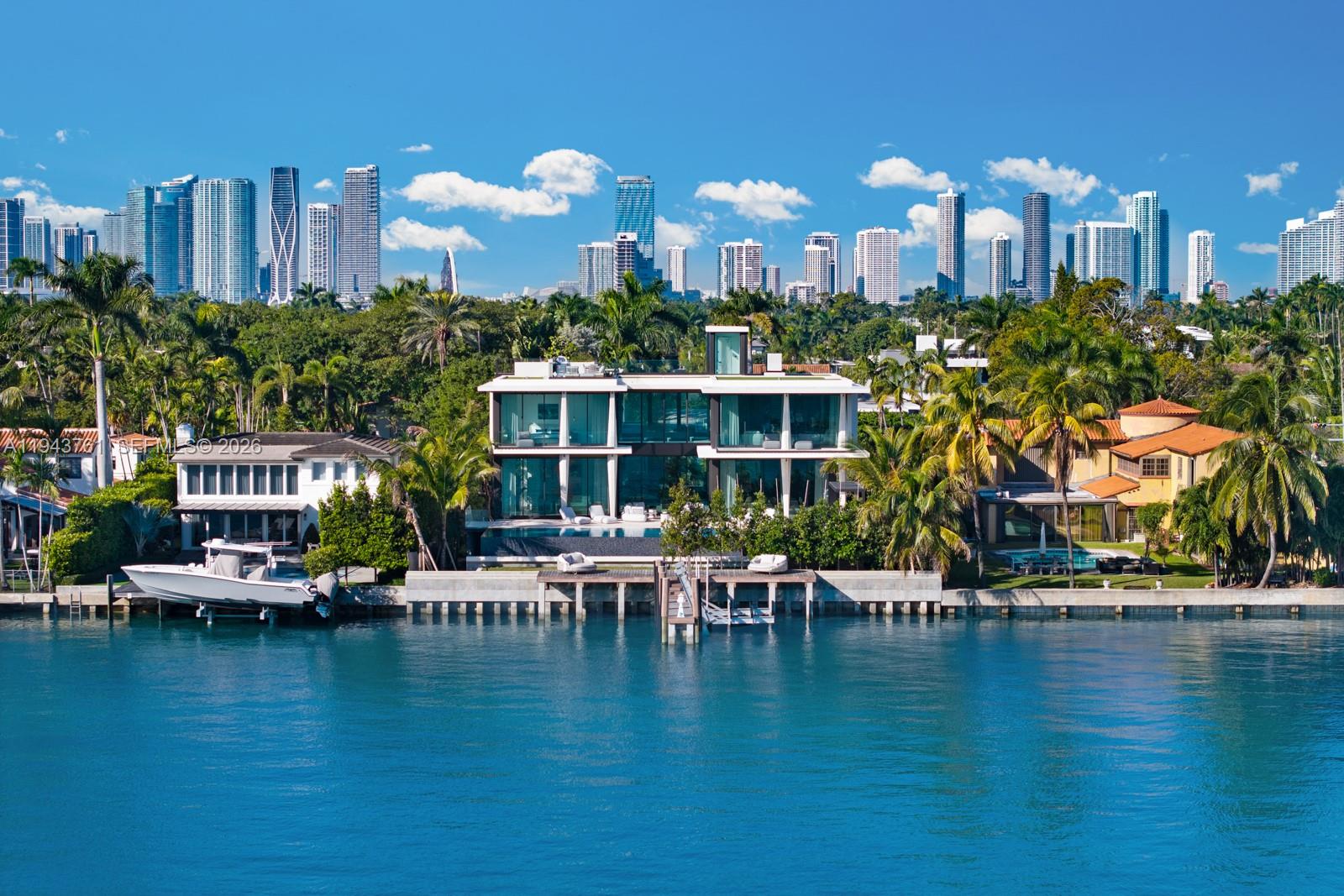 217 E Rivo Alto Dr Miami Beach, FL 33139