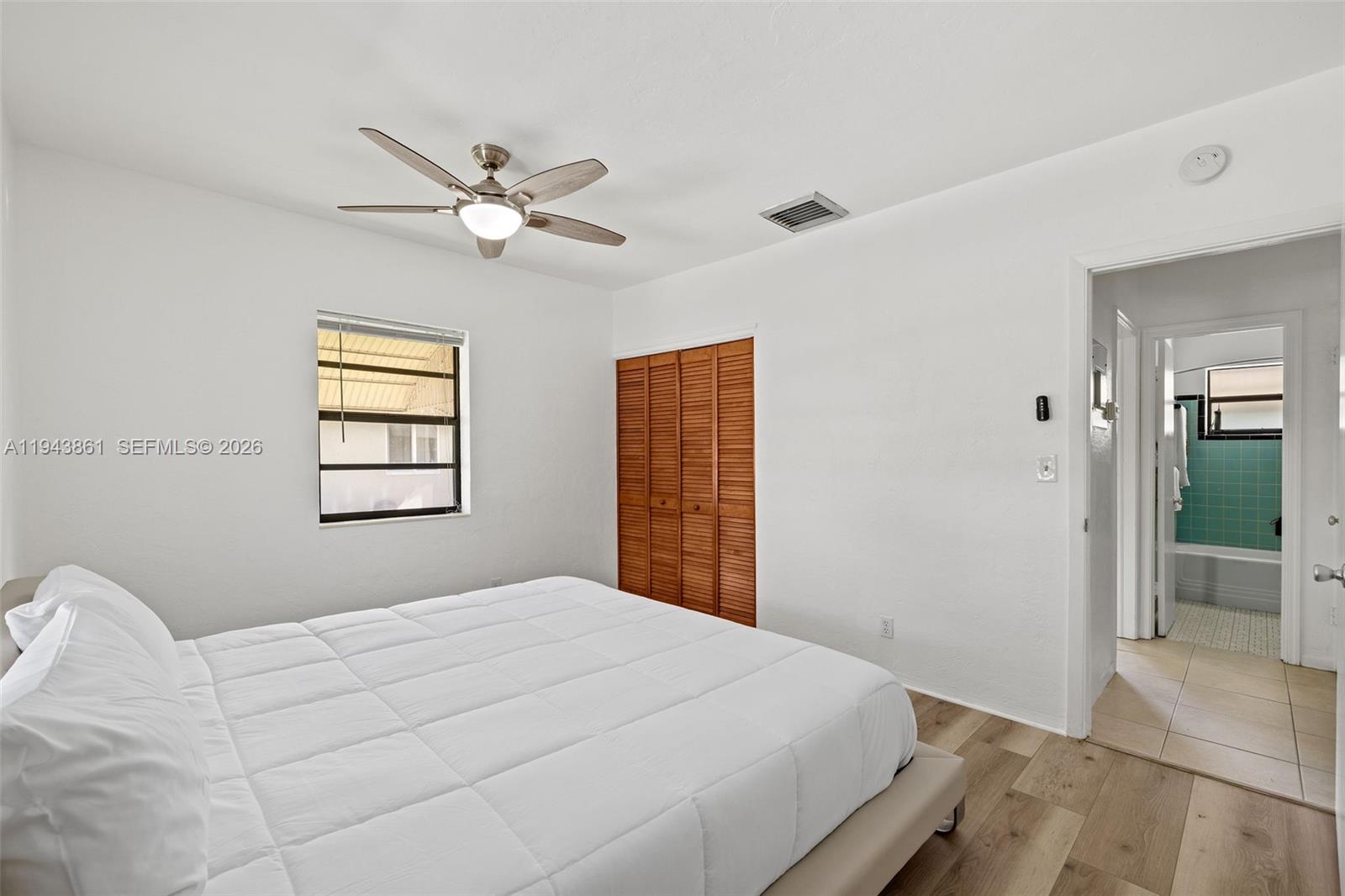 206 SE 5th St #. Dania Beach, FL 33004