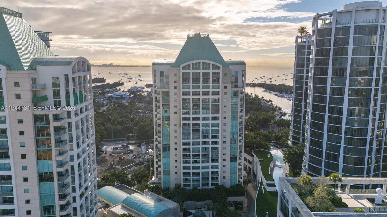 image The Ritz Carlton21