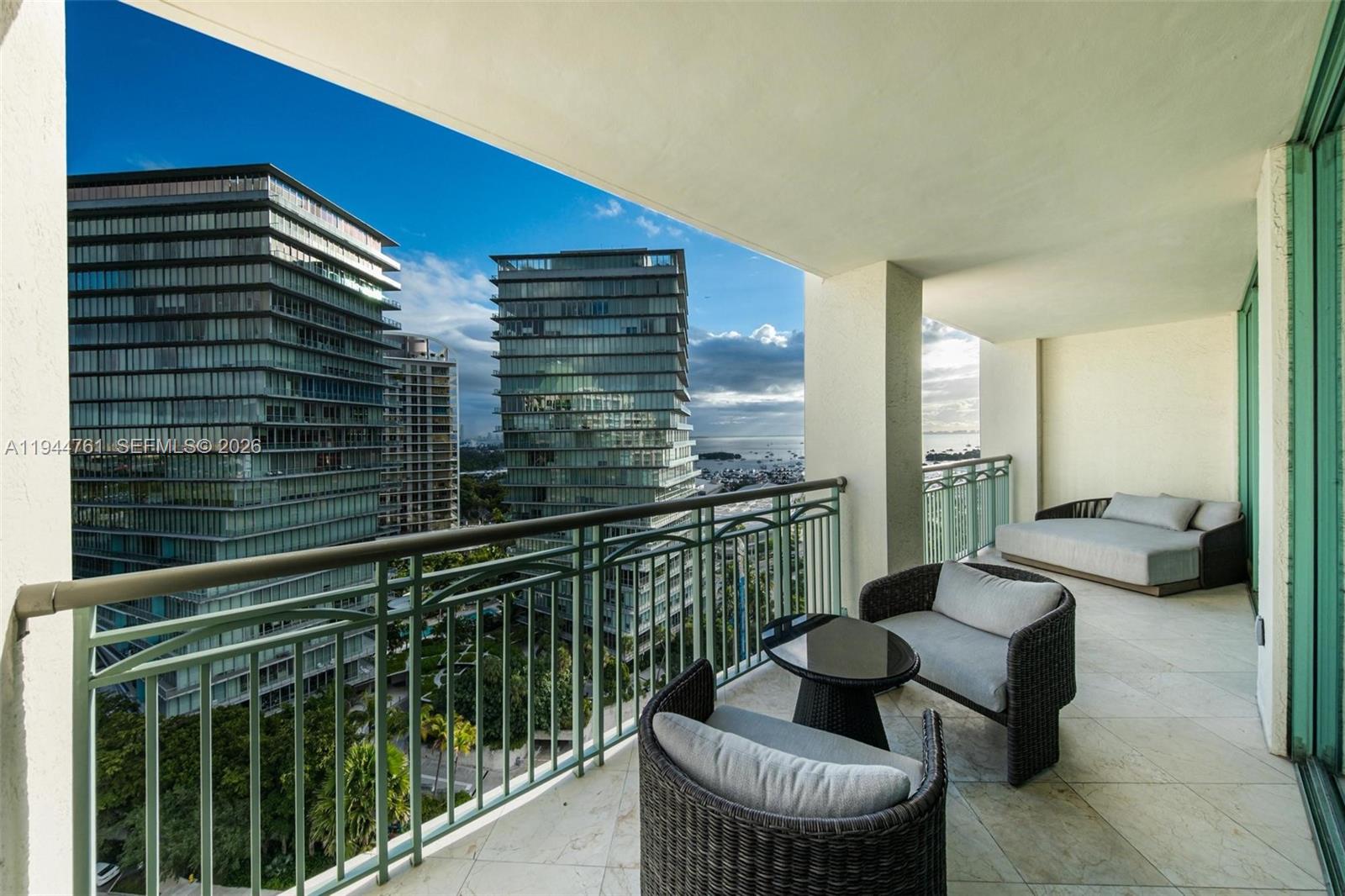 image The Ritz Carlton6