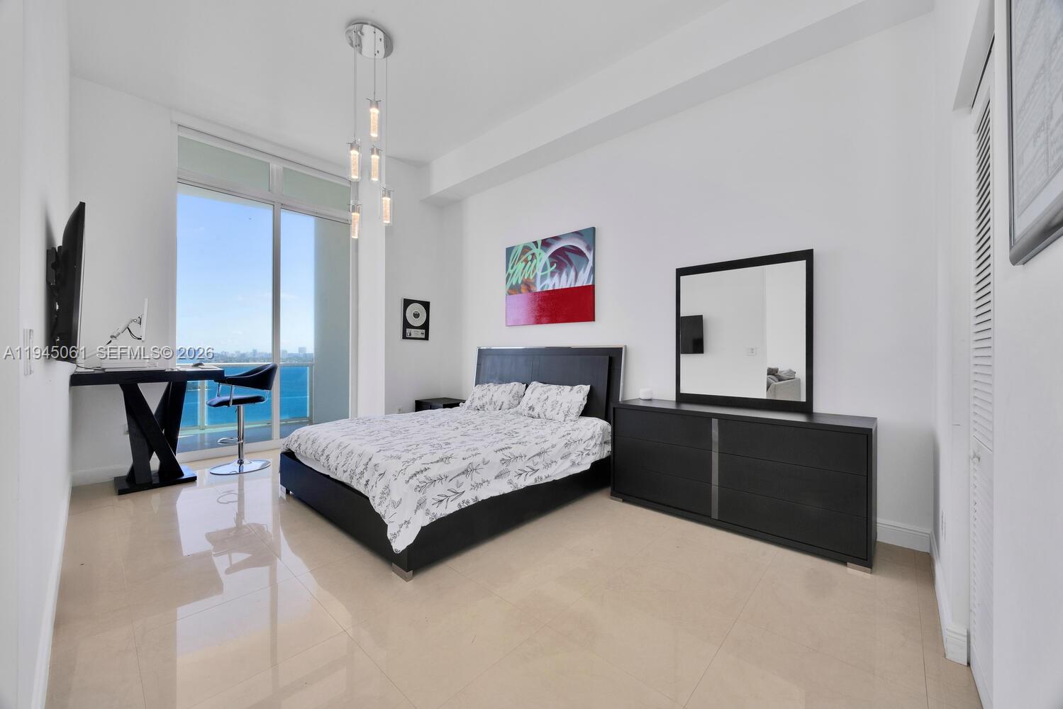 image New Wave Condominium16